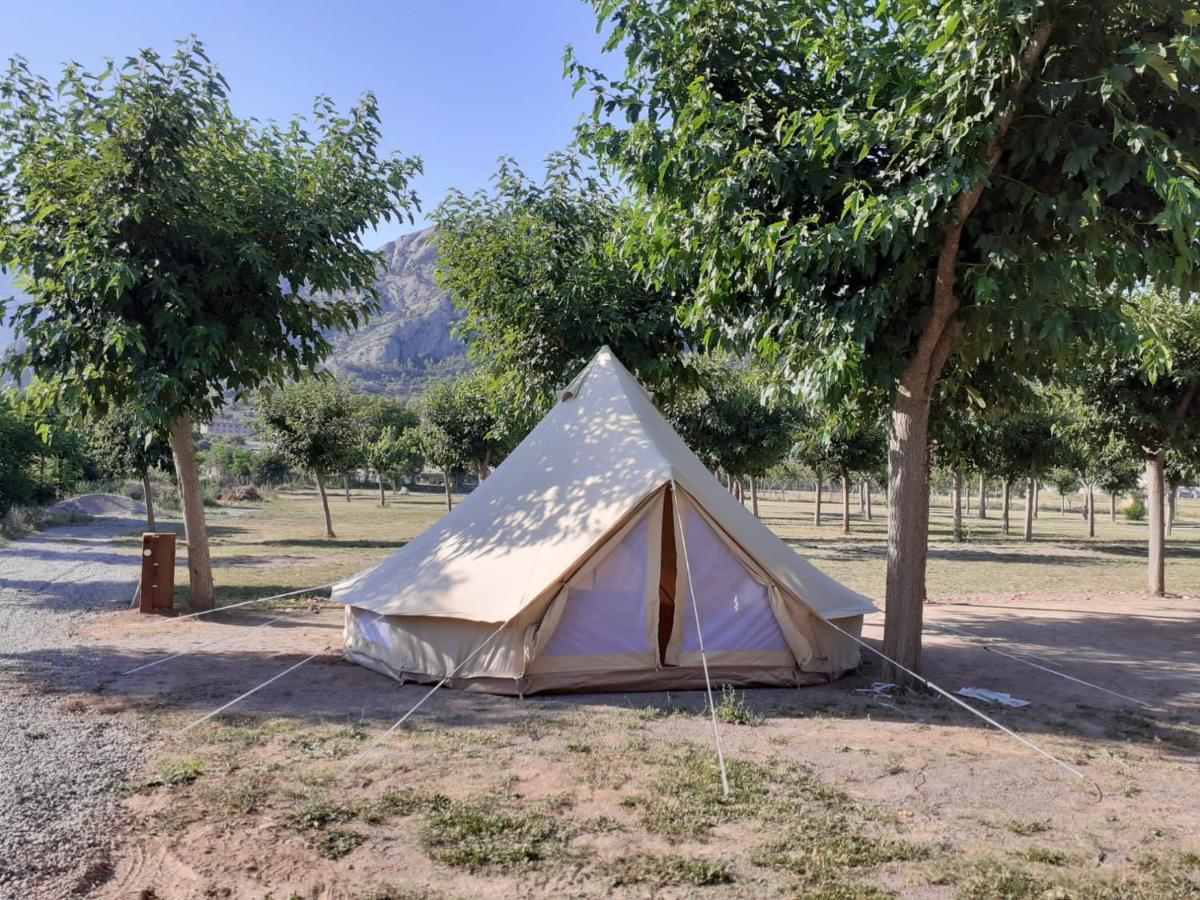 Camping Oliana Exterior photo
