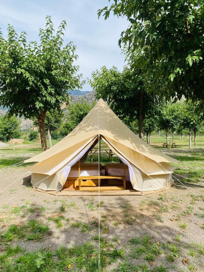Camping Oliana Exterior photo