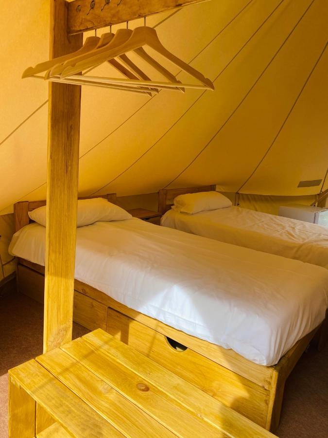 Camping Oliana Exterior photo