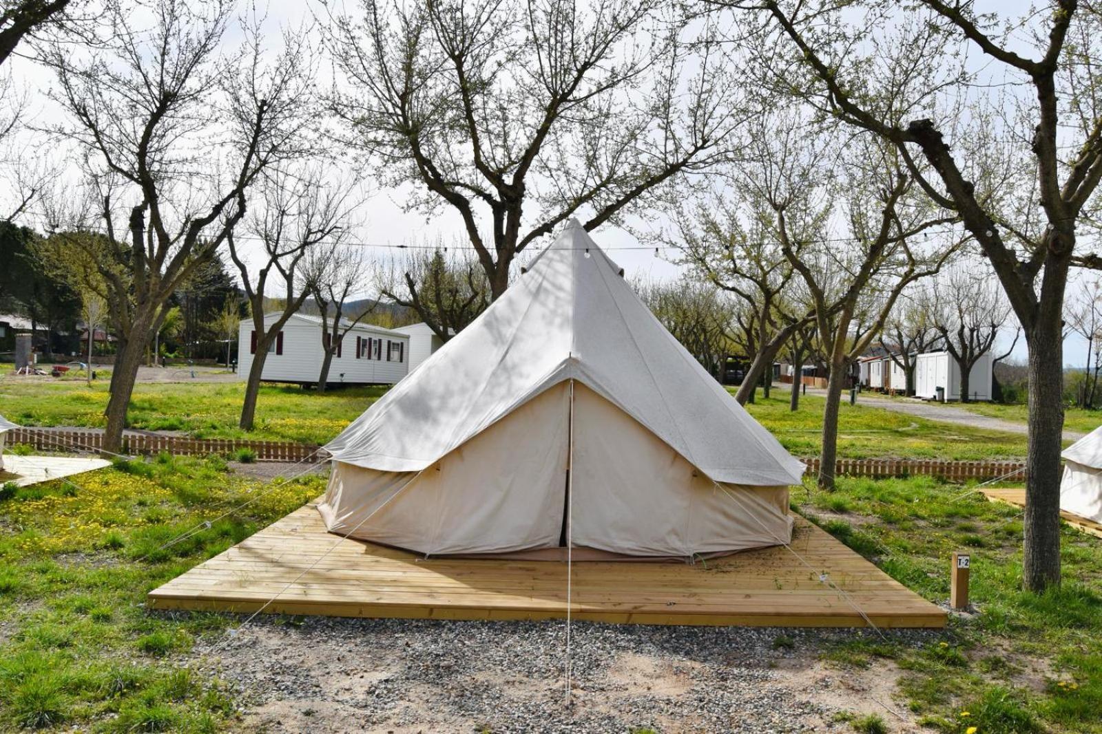 Camping Oliana Exterior photo