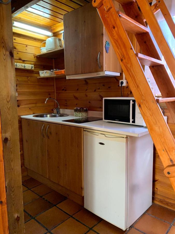 Camping Oliana Exterior photo
